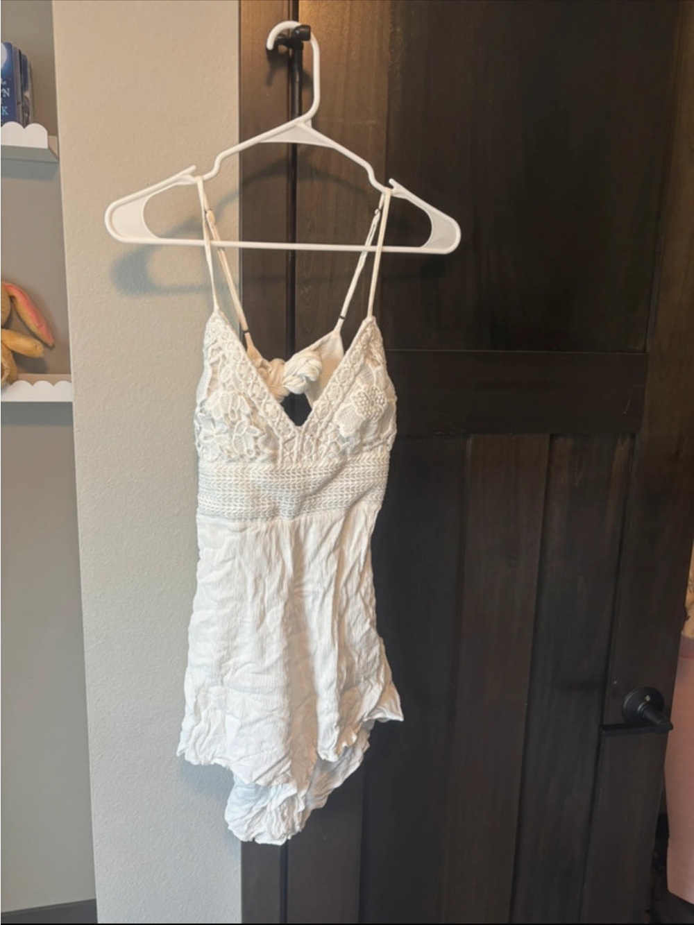 Aeropostale White Lace Crochet Bodice Spaghetti-Strap Cami